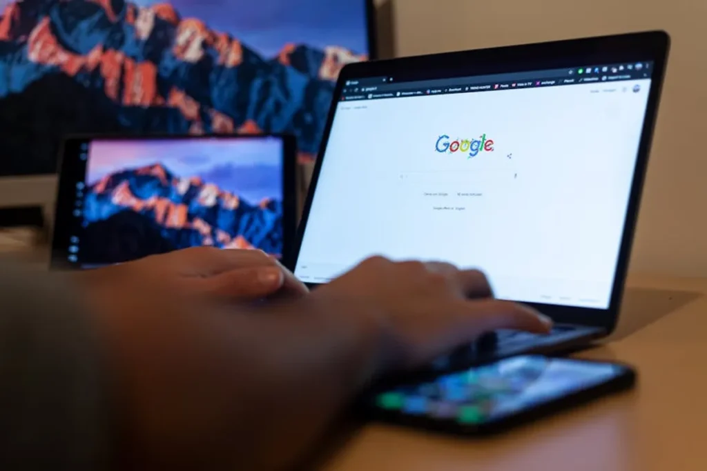 SERP Rank Tracking: Monitor Daily SERP Positions