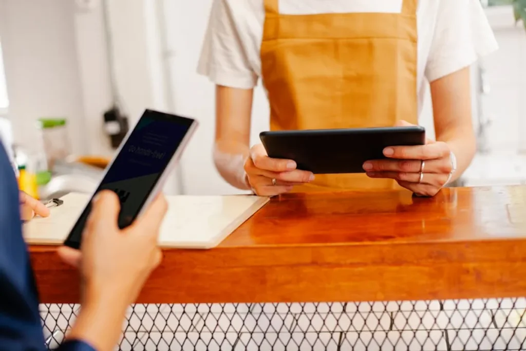 uitly Guest Post Marketplace Listings Explained